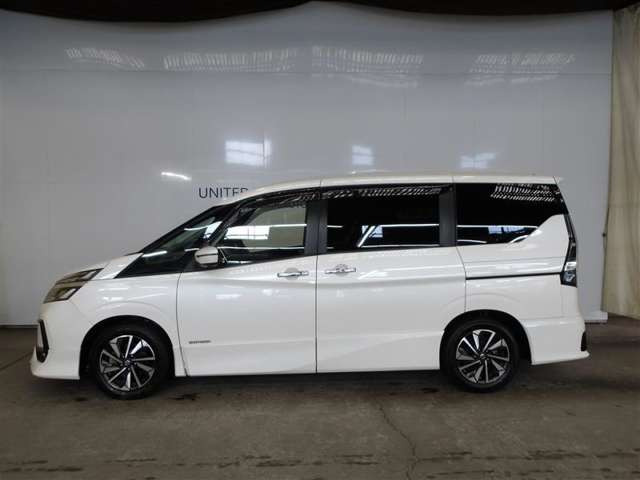 セレナ2.0 ハイウェイスターV