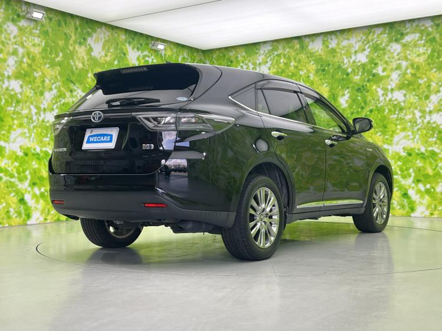 ハリアー2.5 ハイブリッド E-Four プレミアム 4WD