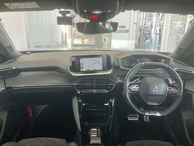 2008GT プレミアム エディション ブルーHDi ディーゼル