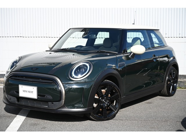 ミニクーパー レゾリュート エディション DCT