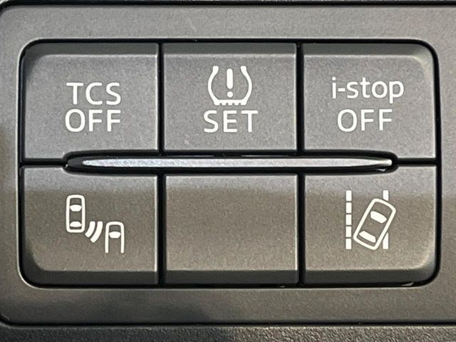 �y�u���C���h�X�|�b�g���j�^�����O�z���s���A�h�A�~���[�̎��p�ɂȂ�₷���ӏ��Ɍ㑱�Ԃ��ڋ߂���ƃT�C�h�~���[�t�߂Ɍx����\���A�h���C�o�[�ɒ��ӊ��N�����Ă���܂��B