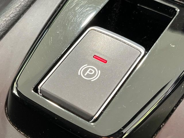 �y�d���p�[�L���O�u���[�L�z�p�[�L���O�u���[�L�͕֗��ȓd����!�{�^����ő���ł��A�A�N�Z���𓥂߂Ύ����ŉ�������܂��􃌃o�[��y�_���������̂ŉ^�]�ȉ����������肵�܂��ˁ�