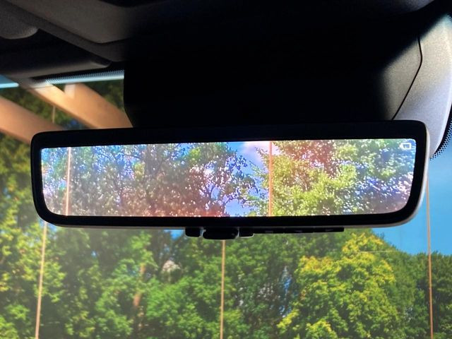 �y�f�W�^���C���i�[�~���[�z��Ȃ̑傫�ȉו��⓯��҂Ō�����m�F���Â炢���ł����S!�J�������B�e�����ԗ�����̉f�������[���~���[���ɕ\���B�N���A�Ȏ��E�ŏ󋵂̊m�F���\�ł�!