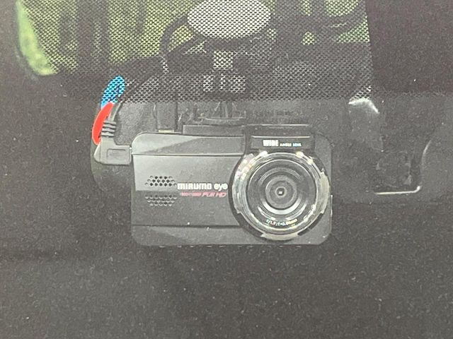 �y�h���C�u���R�[�_�[�z�h���C�u���R�[�_�[����!���s���͂������A������^�]�⎖�̂ɑ��������ہA�f���ŋL�^���A����̃��X�N�ɔ����܂��B���L�^�pSD�J�[�h�͂��q�l�����g�ł��������������K�v������܂��B