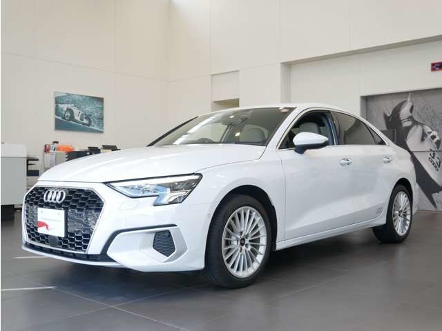 A3セダン30 TFSI アドバンスド