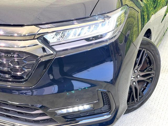 �yLED�w�b�h���C�g�z���V����ԑ��s�����ǍD�Ȏ��E���m�ۂ����S���ĉ^�]�ł��鍂�P�xLED�w�b�h���C�g�𑕔�!�_�����x�������A����d�͂��}�����Ă��܂��B