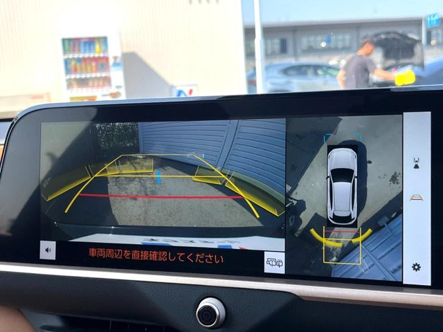 �y�p�m���~�b�N�r���[���j�^�[�z��p�̃J�����ɂ��A�ォ�猩���낵���悤�Ȏ��_��360�x�N���}�̎��͂��m�F���邱�Ƃ��ł��܂������p�������m�F���₷���A�����ꏊ�ł̐؂�Ԃ��⒓�Ԃ��X���[�Y�ɍs���܂��B