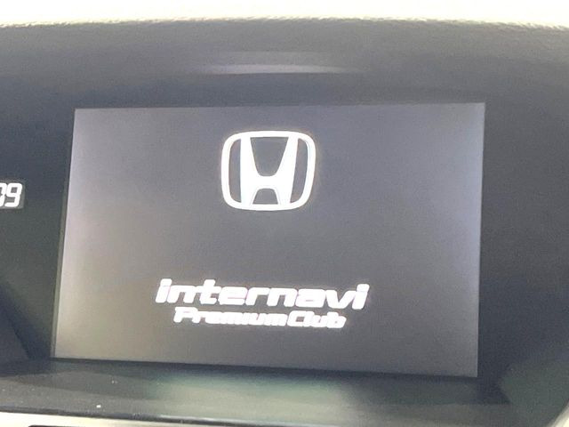 �y�����i�r�z�l�C�̏����i�r�𑕔����Ă���܂��B�i�r�̎g���₷���͂������A�I�[�f�B�I�@�\���[��!�L�����v�◷�s�͂������A�ʋ΂┃�����ȂǕ��i�̃h���C�u���y�����Ȃ�͂���