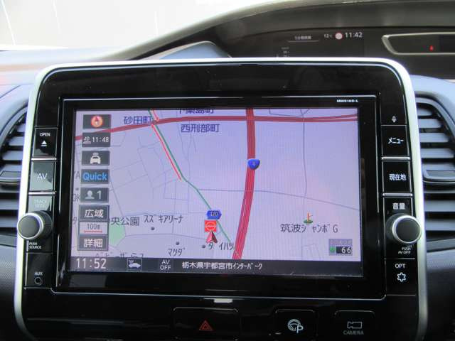 セレナ2.0 X VセレクションII 4WD