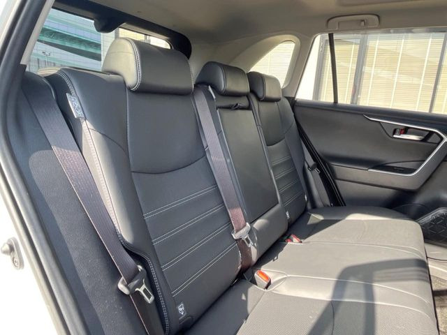 �L�X�Ƃ���2��ڃV�[�g�͋��Z���������A���S�n�����K!�F�B��Ƒ��Ƃ̂��o�����ɂ҂�����ł��B�x�r�[�V�[�g��`���C���h�V�[�g�g�p�������K�ɂ��߂�������������\���ȋ�Ԃ��m�ۂ��Ă��܂��B