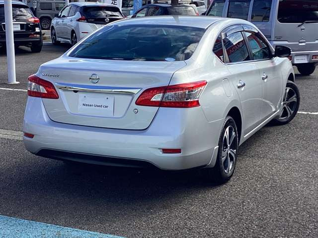 シルフィ1.8 G ルグラン