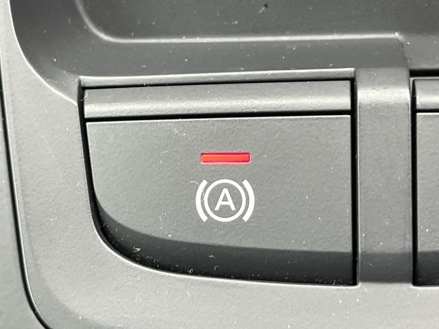 ���I�[�g�z�[���h:�����Ԃɑ�����������Ă���A�d���p�[�L���O�u���[�L�ł��B�M���҂��̍ۂł��u���[�L�𓥂ݑ����Ă����K�v���Ȃ��Ȃ�܂�!