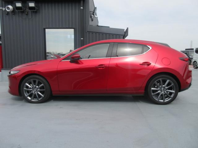 MAZDA3ファストバック1.8 XD Lパッケージ 4WD