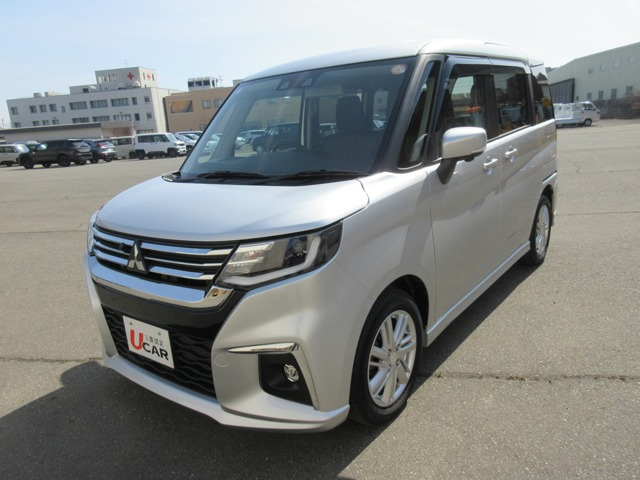 デリカD:21.2 ハイブリッド MZ 全方位カメラパッケージ 4WD