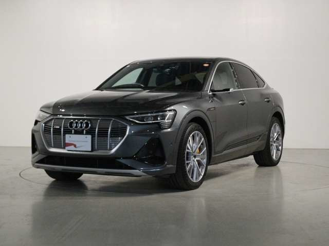 e-tronスポーツバック55 クワトロ 1st エディション バーチャルエクステリアミラー仕様 4WD