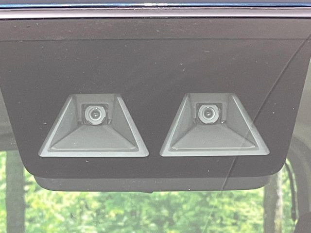 �y�v���N���b�V���Z�[�t�e�B�z�O���̎ԗ��������m���A�Փ˂������Ȏ��͌x��Œ��ӂ𑣂��A�u���[�L�𓥂ޗ͂��T�|�[�g�B�u���[�L�𓥂߂Ȃ������ꍇ�͏Փ˔�Q�y���u���[�L���쓮�A�Փˉ�����T�|�[�g���܂��B