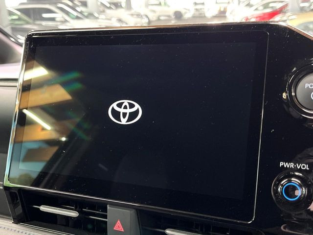 �y10.5�C���`�i�r�z�������ƃC���p�N�g�̂�����ʃi�r�𑕔��B�e��I�[�f�B�I����͂������A�X�}�z�A�g���ł��闘�֐��̍����i�r�ł���