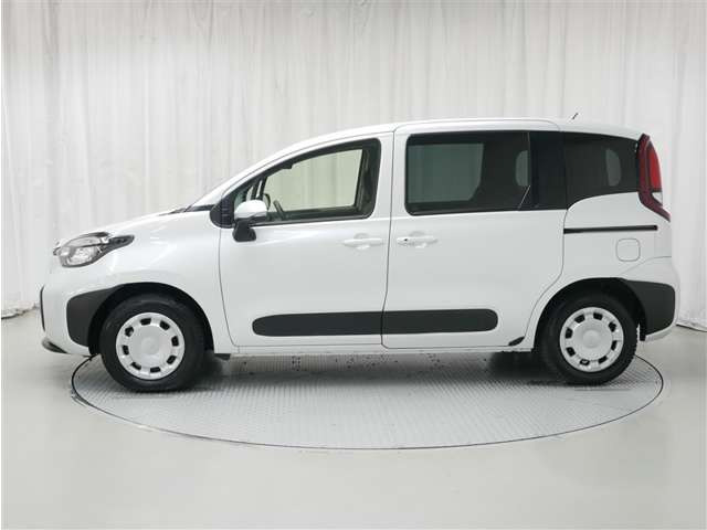 シエンタハイブリッド 1.5 G E-Four 4WD