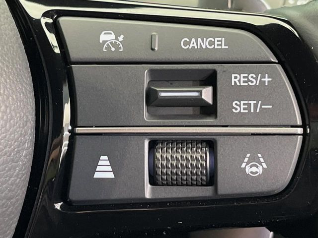 �y�A�_�v�e�B�u�N���[�Y�R���g���[���z�������H�ł̒��������s���y��!!�����ő��x��ۂN���[�Y�R���g���[�����A�Փˌy���V�X�e���ƘA�g���A�O���̎ԗ������m���ĎԊԂ�ۂ悤�ɑ��x���߂��Ă���܂�!!