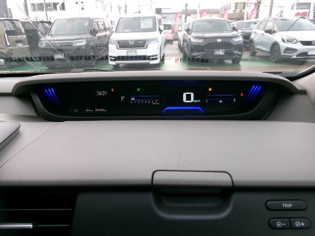 フリード+1.5 G ホンダセンシング 4WD