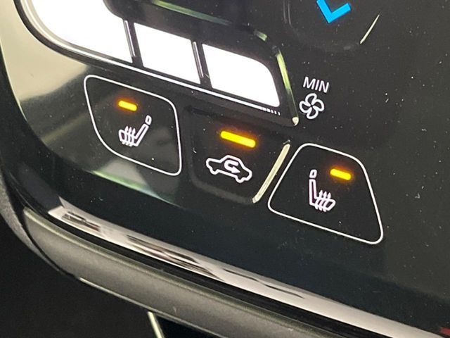 �y�V�[�g�q�[�^�[�z�������ɏd�󂷂�V�[�g�q�[�^�[!�G�A�R����葁�����܂��Ă����̂Ŋ�����̐l�����S�ł��ˁ�G�A�R���̉����͊������邩����A�Ƃ������ɂ����������߂ł��B