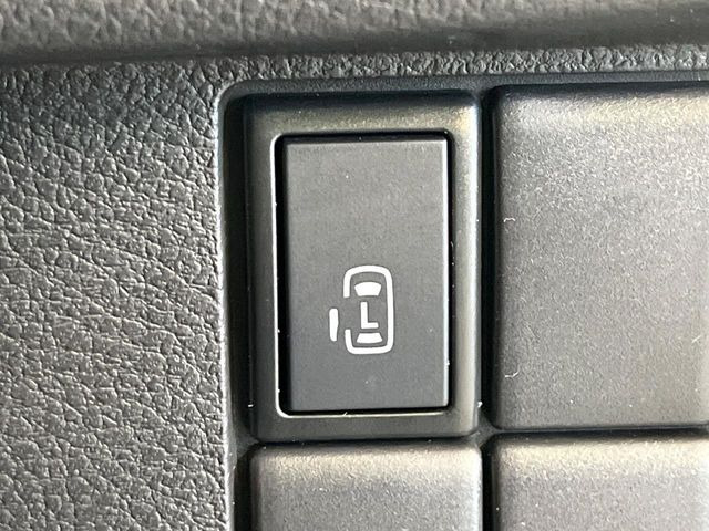 �y�p���[�X���C�h�h�A�z�X�}�[�g�L�[��^�]�Ȃ̃X�C�b�`�ŃX���C�h�h�A�̊J���\���d��������͂����ăh�A���J����K�v�������A���������q�l�ł��A�d���ו��������Ă��鎞�����N�ɊJ���߂ł��܂���