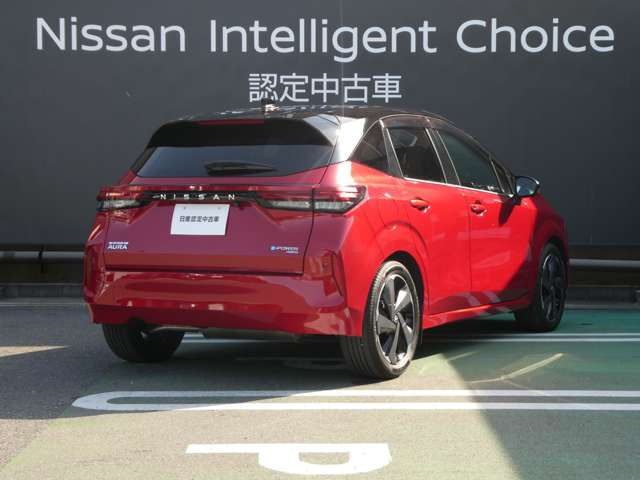 ノートオーラ1.2 G FOUR レザーエディション 4WD