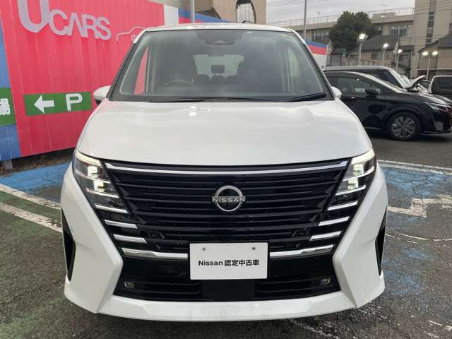 セレナ1.4 e-POWER ハイウェイスターV