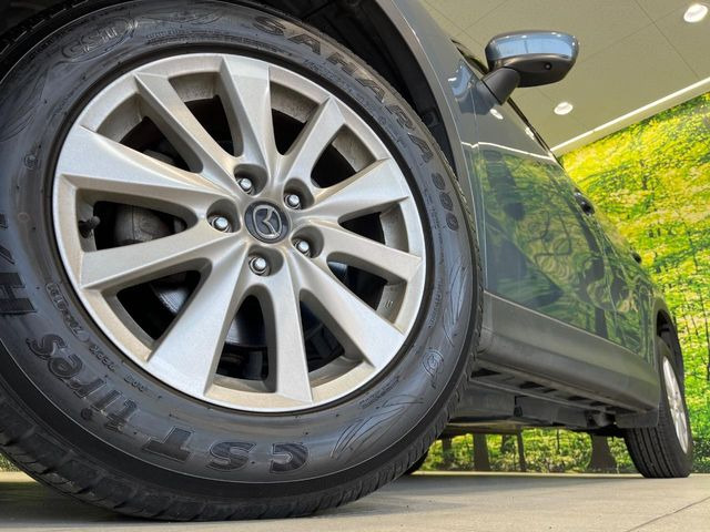 �y����17�C���`�A���~�z�C�[���z�O�ςɃ}�b�`���������A���~�z�C�[���𑕒����Ă���܂��B�e��ЊO�A���~�z�C�[����A�X�^�b�h���X�^�C�����戵�����Ă���܂��B���񂲑��k����������