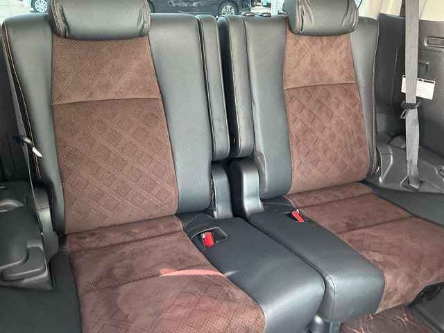 3��ڃV�[�g�͂�������ԗǍD����l�ł��������ƍ����Ē����܂��̂ŁA��l���ł̂��o���������N���N�ł��􂲉Ƒ��ŁA�C�̒m�ꂽ���ԂŁA�h���C�u�ɍs���̂��y���݂ł��ˁ�