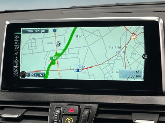 �������i�r:��̊��̂���i�r�́A����������ԓ������o���Ă���܂��B�I�[�f�B�I�@�\���[�����Ă���܂��̂ŁA�^�]�����y���߂܂���