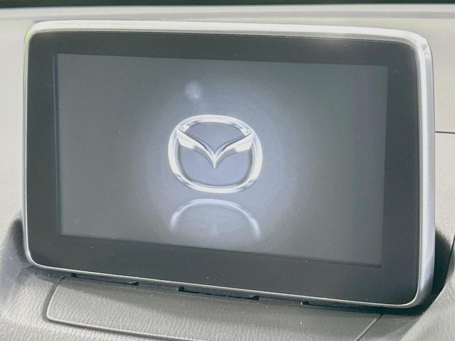 �y���[�J�[�����i�r�z�C���e���A�ɗn�����ރX�^�C���b�V���ȁu��p�݌v�v���[�J�[�i�r�𑕔��􎋔F���⑀�쐫�ȂǊ�{���\�ɂ��D��A���㎿�ȃJ�[���C�t�����y���݂��������܂��B