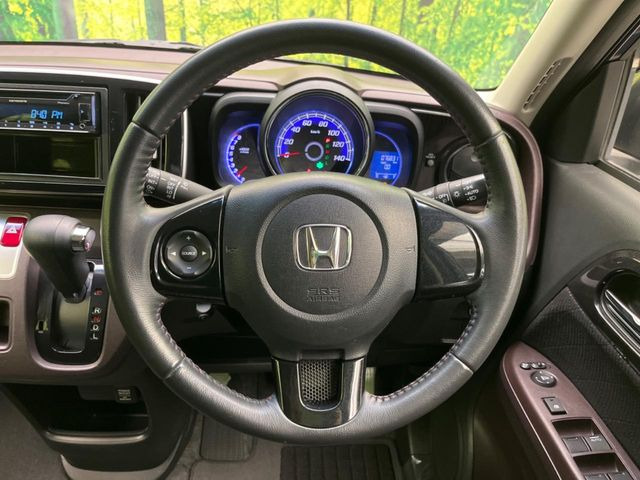 �y�����v�����X�e�A�����O�z�㎿�Ȋv���g�p���邱�ƂŁA��ɂ����������݂ƂĂ��^�]���₷���n���h���ł���