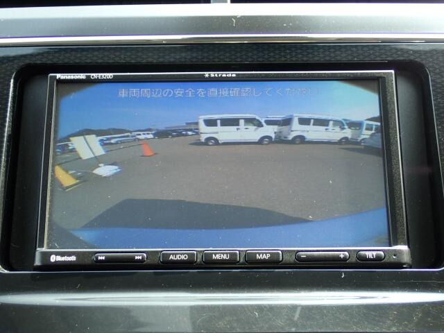 �o�b�N�J�����������Ă���܂��B���Ԏ��ɑ�ϖ��ɗ����܂���B���Ԃ����ȕ��ɂ��֗��@�\�ł��B