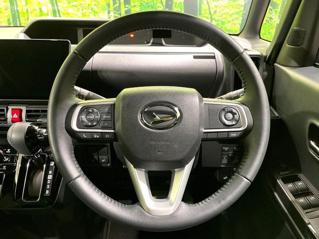 �y�����v�����X�e�A�����O�z�㎿�Ȋv���g�p���邱�ƂŁA��ɂ����������݂ƂĂ��^�]���₷���n���h���ł���