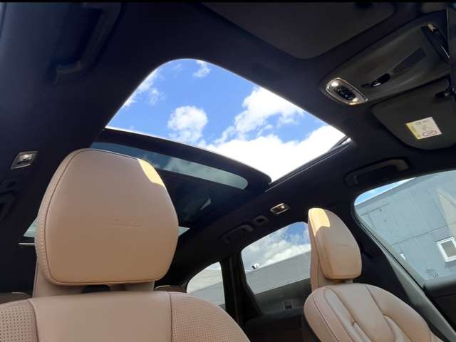 XC60D4 AWD インスクリプション ディーゼル 4WD