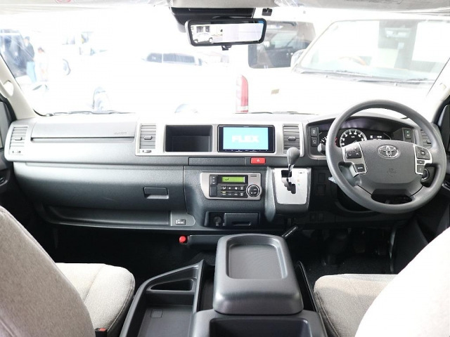 ハイエース2.7 GL ロング ミドルルーフ