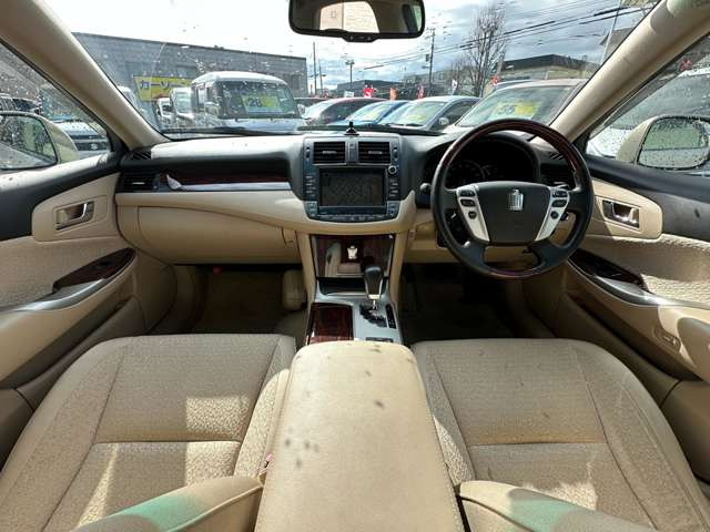 �i�r�������A�[���������y�E�f���������y���݂��������B