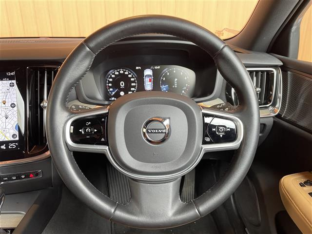 V60T5 インスクリプション