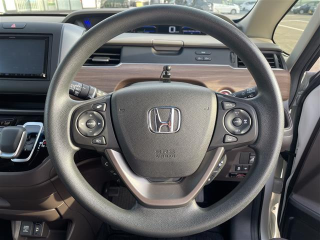 フリード1.5 ハイブリッド G