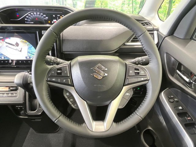 �y�����v�����X�e�A�����O�z�㎿�Ȋv���g�p���邱�ƂŁA��ɂ����������݂ƂĂ��^�]���₷���n���h���ł���