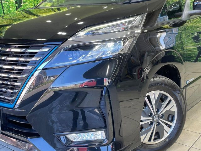 �yLED�w�b�h���C�g�z���V����ԑ��s�����ǍD�Ȏ��E���m�ۂ����S���ĉ^�]�ł��鍂�P�xLED�w�b�h���C�g�𑕔�!�_�����x�������A����d�͂��}�����Ă��܂��B