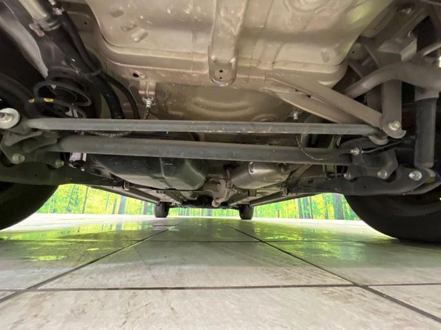 下回りがきれいなうちに、防錆加工の施工がオススメ。降雪地域はもちろん、沿岸部にお住いの方や、趣味でマリン・ウィンタースポーツをされる方にご好評いただいております。