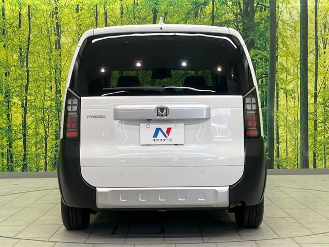 安心の最長10年・走行無制限保証(有償)をご用意。保証内容も充実はもちろん、無料点検&オイル交換や、年中無休の全国・24時間ロードサービスも付帯されておりますのでご安心下さい。