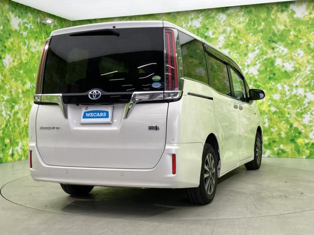 エスクァイアハイブリッド1.8 Gi