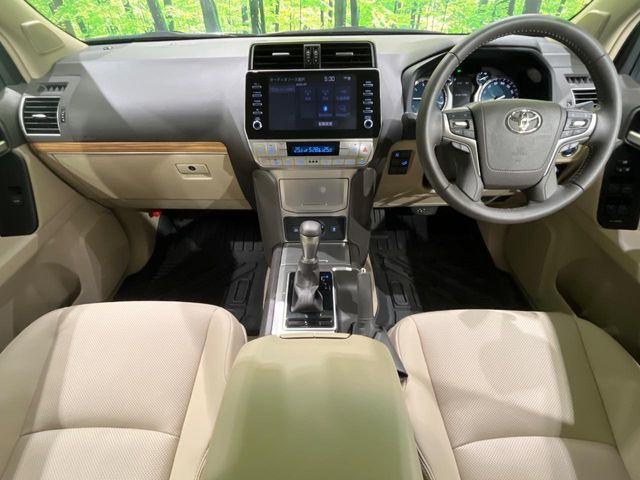ランドクルーザープラド2.7 TX Lパッケージ マットブラック エディション 4WD