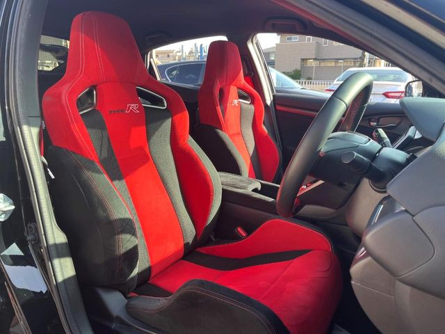 �^�]�ȃV�[�g���͎g�p�������Ȃ��A�ǍD�ȏ�ԂƂȂ��Ă��܂��B���J�Ɏg���Ă������Ƃ��悭�킩��܂��ˁB