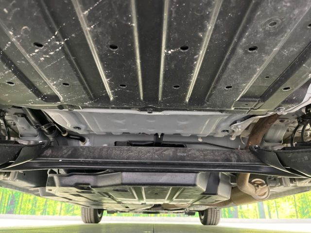 下回りがきれいなうちに、防錆加工の施工がオススメ。降雪地域はもちろん、沿岸部にお住いの方や、趣味でマリン・ウィンタースポーツをされる方にご好評いただいております。