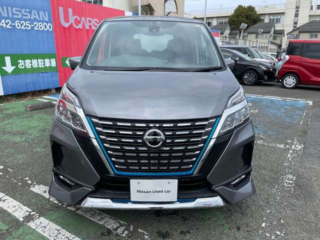 セレナ1.2 e-POWER ハイウェイスターV