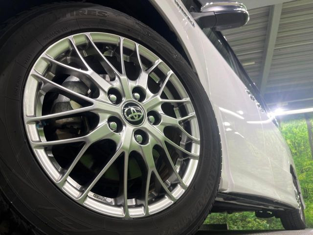 �y����16�C���`�A���~�z�C�[���z�O�ςɃ}�b�`���������A���~�z�C�[���𑕒����Ă���܂��B�e��ЊO�A���~�z�C�[����A�X�^�b�h���X�^�C�����戵�����Ă���܂��B���񂲑��k����������